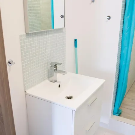 ゲストハウス Lazytown *